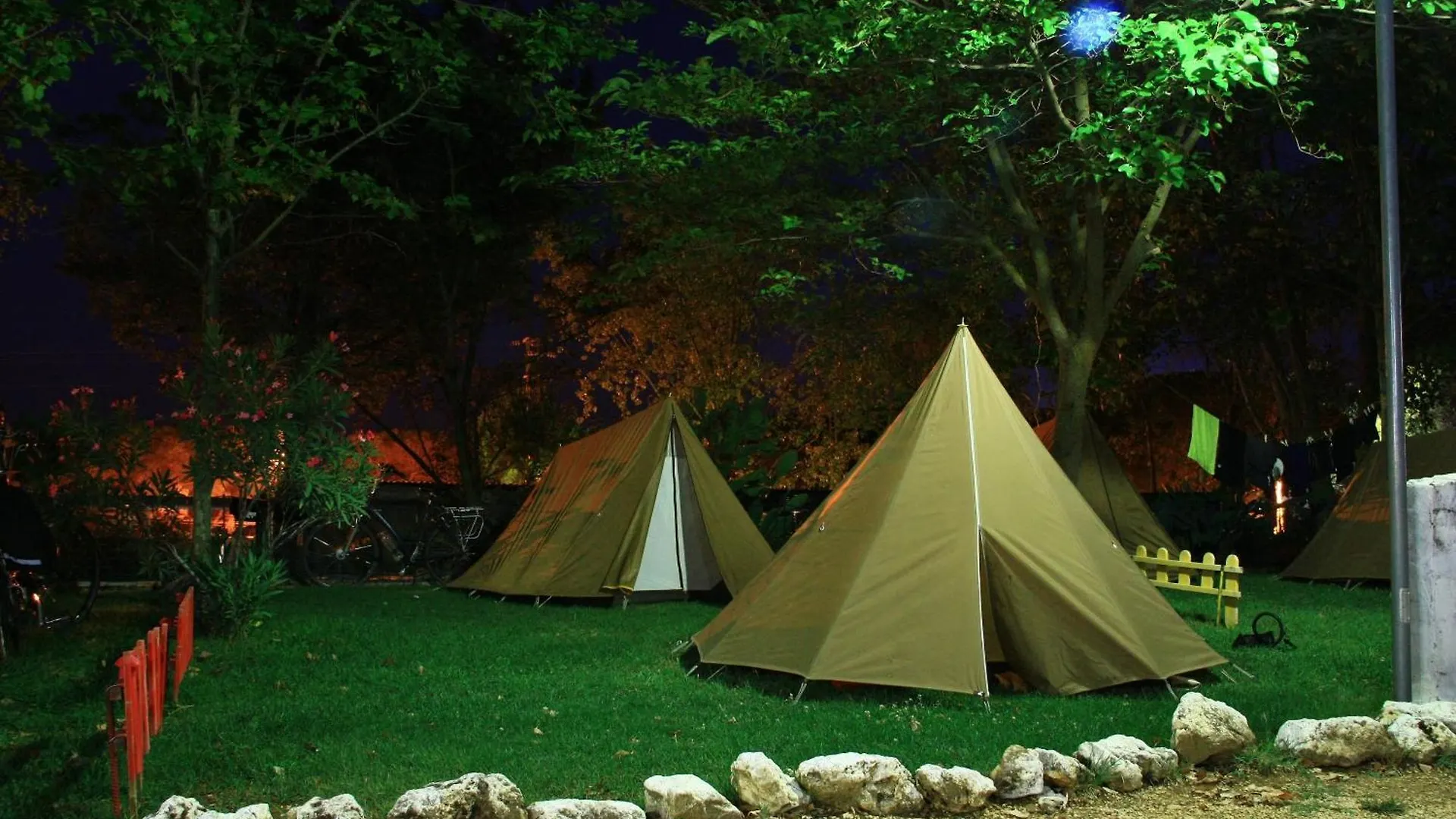Camping Sierra De Las Nieves Yunquera